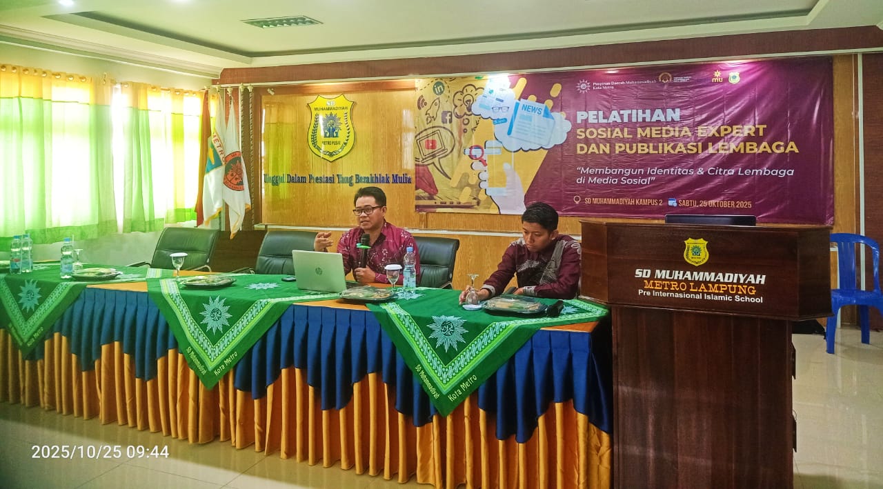 Founder Payungi Paparkan Strategi Digital di Pelatihan Social Media Expert dan Publikasi Lembaga - MuhammadiyahNews.com Founder Payungi Paparkan Strategi Digital di Pelatihan Social Media Expert dan Publikasi Lembaga - MuhammadiyahNews.com